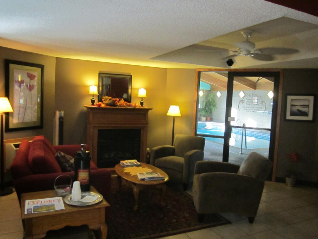 Sauk River Inn & Suites, A Travelodge By Wyndham Sauk Centre Exterior foto