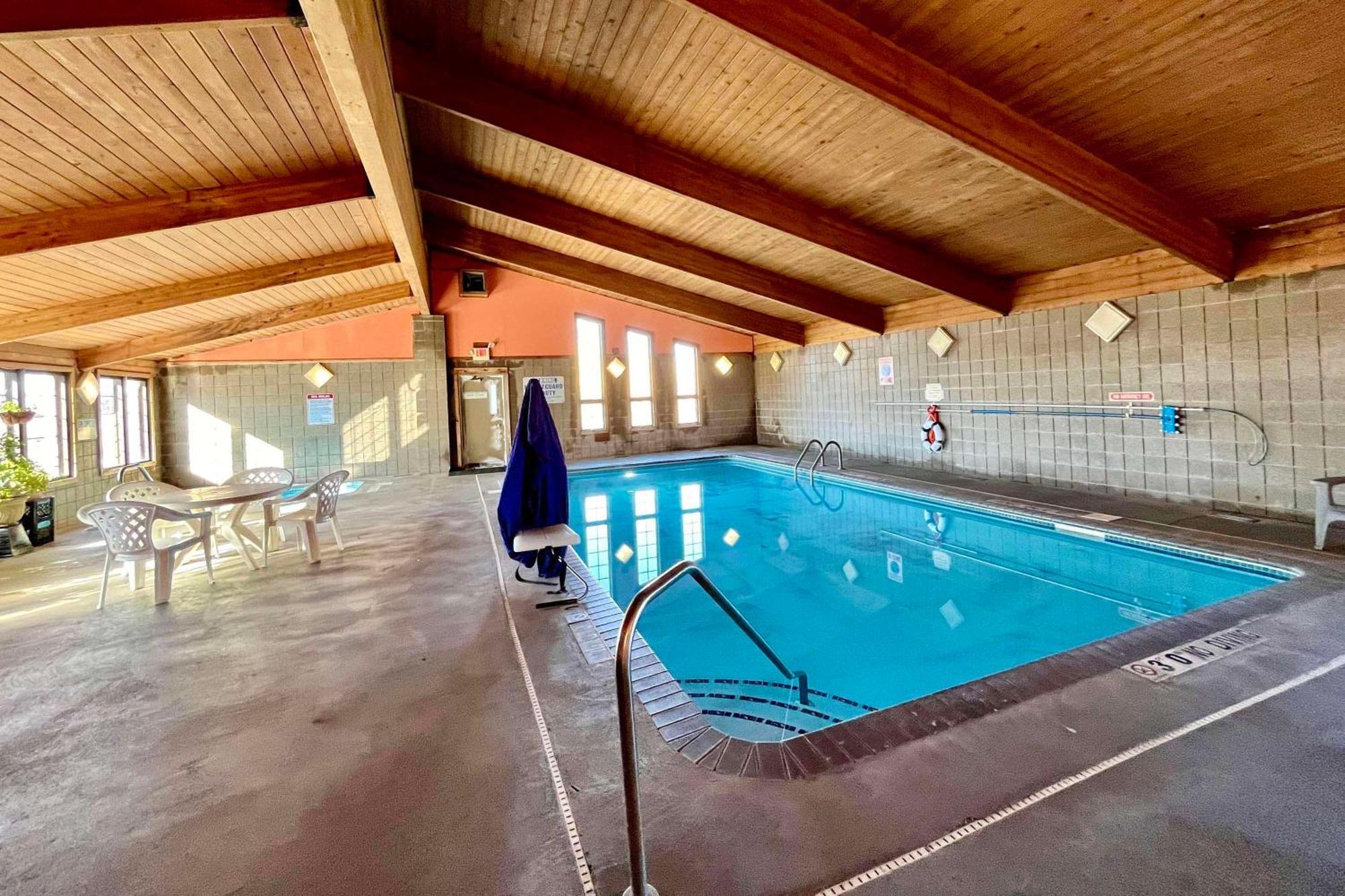 Sauk River Inn & Suites, A Travelodge By Wyndham Sauk Centre Exterior foto